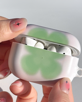 【MADE】 Clover hard airpods case (airpods case only)