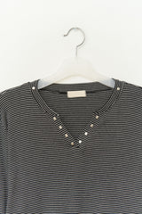 ネックスタッドボーダー長袖Tシャツ