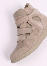 HIGH SNEAKERS