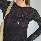 Shue Lace See-Through Layered U-Neck Long-Sleeved T-Shirt
