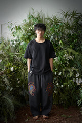 ESSENTIAL PLEAT U-NECK 1/2 TEE (Black)