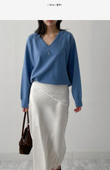 Caro V-neck Loose Fit Knit