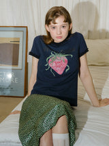 Strawberry Lace T-shirt (2 Colors)