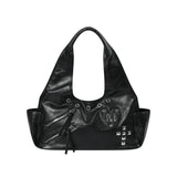 ロミアハートパッチクロススタッドショルダーバッグ UNISEX