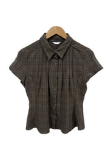 checke roll-up shirt