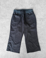 STEP BUTTON CROPPED PANTS