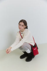 COZY KNIT CROSS BAG