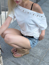 Eyelet off-shoulder t-shirts(3color)
