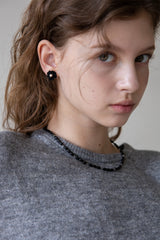 グリミングニットフラワーピアス (Black)