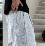 Glife Carpenter Bermuda Pin Tuck Banding Shorts