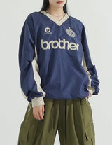 Sporty V-neck Windbreak Pullover