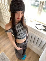 アンバルムドオフショルダーストライプクロップTシャツ