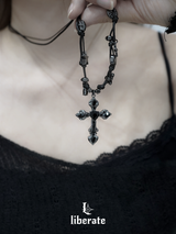 Kuro Heart Cross Necklace