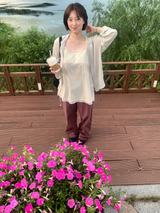 Cold hoodie blouse