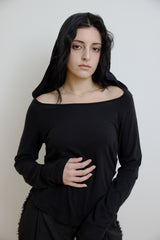 OHNE OFFSHOULDER HOODIE (BLACK)