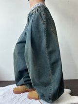 ピンタックリベットバルーンデニムパンツ 💙🩵