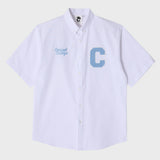 スカイブルーCパッチホワイトオックスフォードショートスリーブシャツ [Unisex]