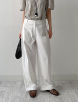 Curved Cotton Barrel Pants
