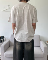 スプレープリンティドTシャツ