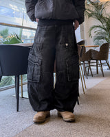 カーワイドマルチカーゴデニムパンツ