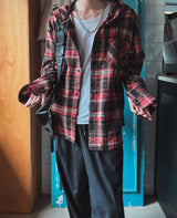 Allen crack check hood shirt