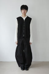 utility zip-up vest