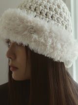 Eskimo Fakefur Beanie - Ivory