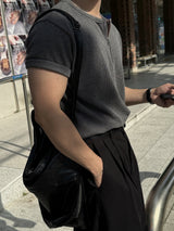 Deek zipper henry-neck short sleeve knit