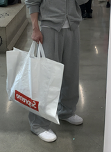 [ In-house ] シグネチャーエッセンシャルピンタックダブルミドルフィンガーリアルワイドパンツ