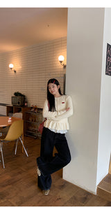 ツイステッドVネックフリルロングスリーブTシャツ