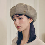 VA Stud Octagon Wool Beret / Beige