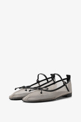 PINTUCK RIBBON FLAT IN GILDED BEIGE&BLACK