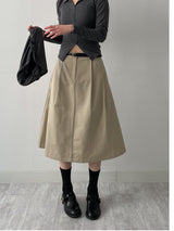 Two-pin tuck cotton flare skirt