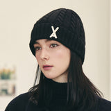 VA Applique Cable Knit Beanie / Black