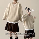 Disco Pop Duc Thick Sleeve Punching V-Neck Knit