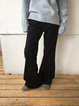 Non-fade low bootcut pants (1color)