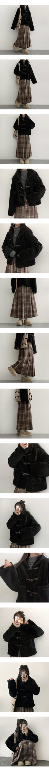 Mison アンプルVネックハーフタートルネックニットTシャツ