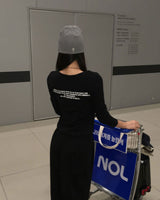 "ONLY" lettering U-neck short-sleeved T-shirt