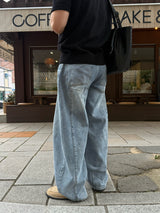 バックカットバルーンデニムパンツ