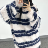 コージーヘアリーラインニット