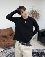 Road Fingerhole Crop Long Sleeve Tee
