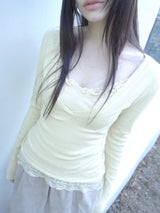 ニコVネックTシャツ