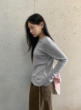 Achu ブラッシュド ベーシック ラウンド ロングスリーブ Tシャツ