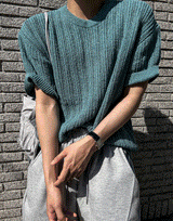 Fascale Buccle Scarlet Round Knitwear