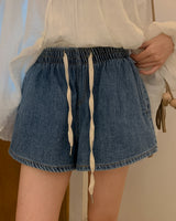 Diwon Banded Waist Denim Shorts