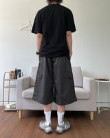 スプレープリンティドTシャツ