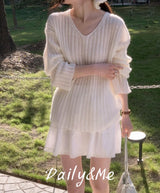 Loose fit V-neck knitwear(2color)