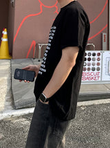 スクエアフレームレタリング半袖Tシャツ 3C