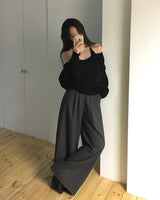 Meld Buckle Pintuck Slacks Pants