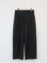 classic two tuck slacks 